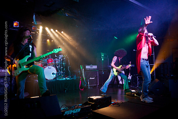 Platinum Rock Legends In Concert at Mile 277 Tap and Grill