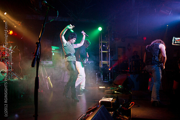 Platinum Rock Legends In Concert at Mile 277 Tap and Grill