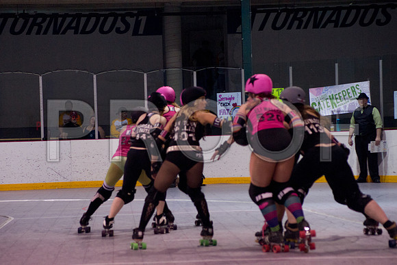 Slammers Vs Crimes Roller Derby
