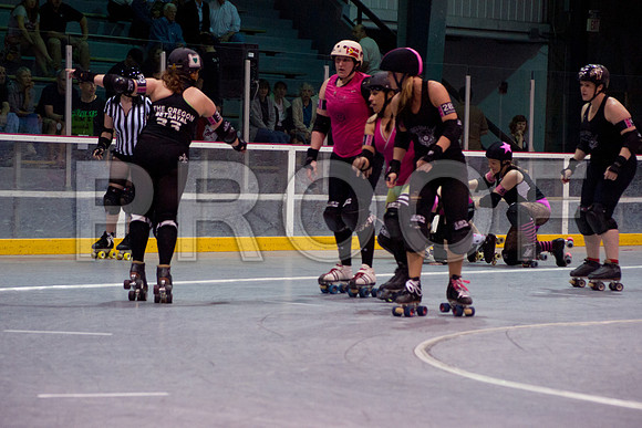 Slammers Vs Crimes Roller Derby