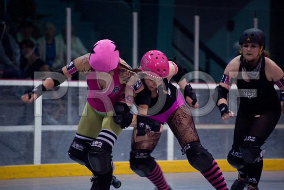 Slammers Vs Crimes Roller Derby