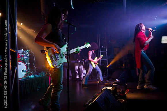 Platinum Rock Legends In Concert at Mile 277 Tap and Grill